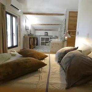 Frühstückspension D'hotes Dans Ancienne Bergerie - La Bergerie Du Monde, Les Angles (Gard)